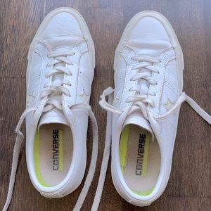Converse Unisex (men6 /women 8. Leather)